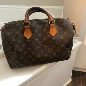 Louis Vuitton Speedy 30